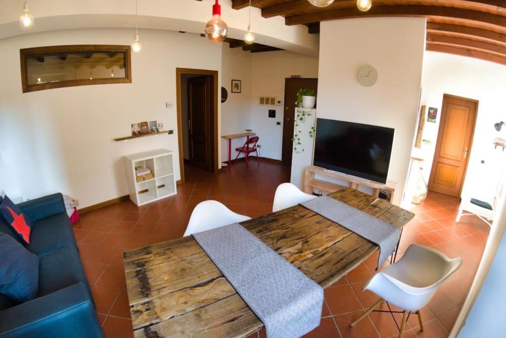 Appartement Carmen Lounge à Brescia Extérieur photo